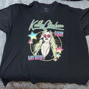 Black Graphic Tee - Kelly Clarkson Live